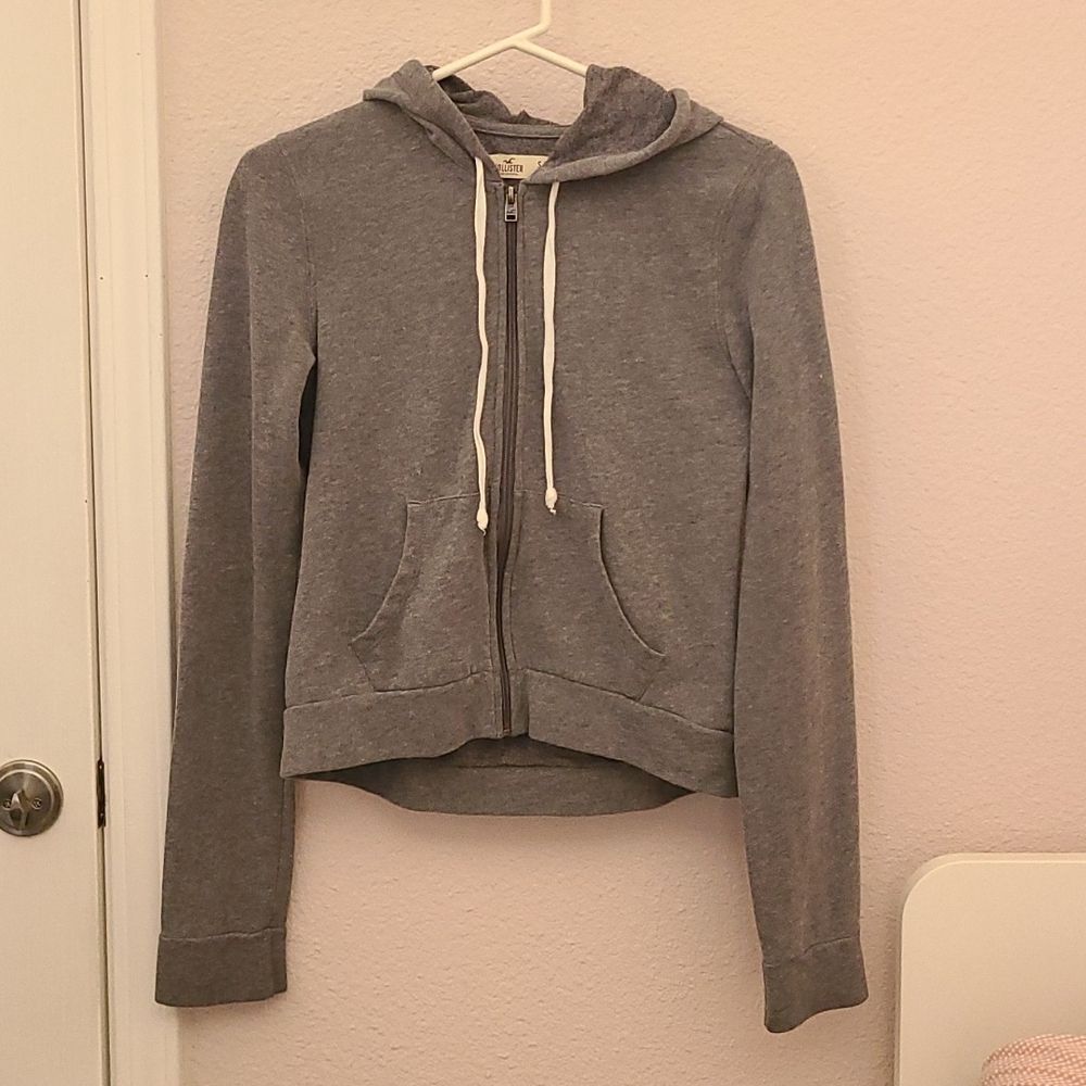 Hollister lightweight jersey gray hoodie jacket small full zip cropped casual